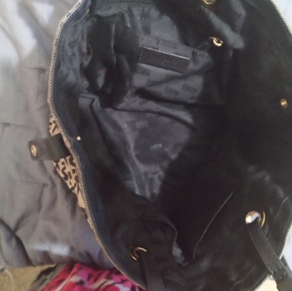 Purse - Picture 4 of 6